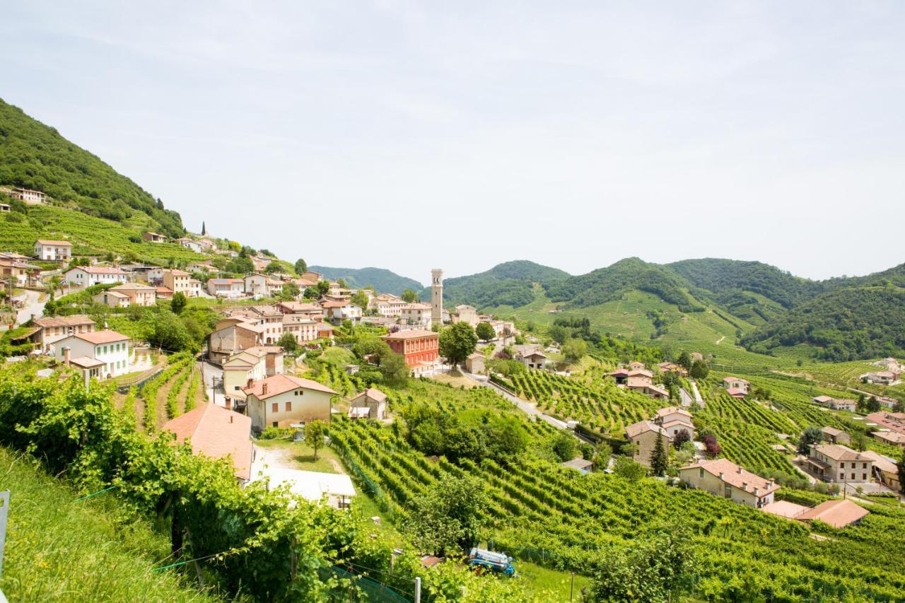 Agriturismo Il Follo 瓦尔多比亚德内 外观 照片