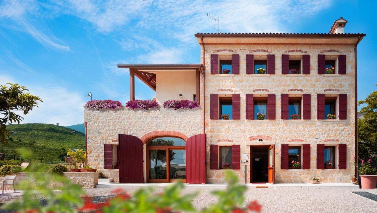 Agriturismo Il Follo 瓦尔多比亚德内 外观 照片